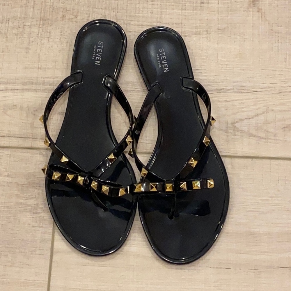 Steven sandals